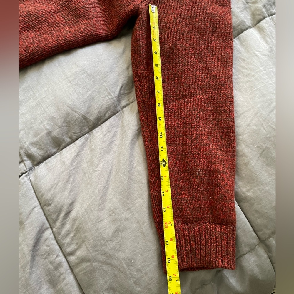 L.L. bean Classic Ragg Wool Sweater - Picture 5 of 7